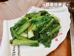 蒜蓉炒笋尖-王万妈卤猪脚(青岩交通路)
