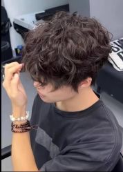 -H·Y HAIR SALON烫发·染发·造型