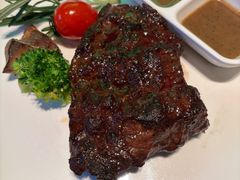 -DEEP·美式餐吧(五棵松华熙LIVE店)