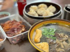 -老新隆牛肉锅贴(新街口店)