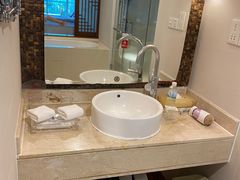 -三亚亚龙湾雅高美爵酒店