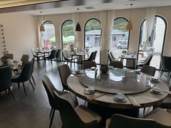 -何适山庄·团餐住宿(水长城P2停车场店)