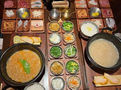 -银米·云南传统过桥米线(双廊黑金冠店)