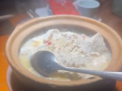 -魏铭鱼头捞饭(晋阳路店)