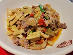 糟辣椒炒肉-老江最黔线(昆明路店)