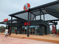 餐饮设施-艾溪湖湿地公园