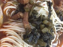 招牌辣肉干拌面-辣肉面大王(天平路店)