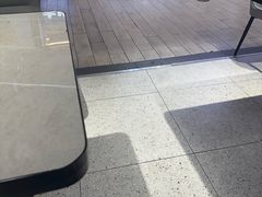 -海底捞火锅(公益西桥店)