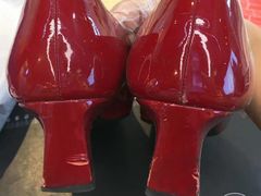 -爱革·洗衣改衣·洗鞋修鞋·洗包修包·奢侈品护理(宝地广场店)