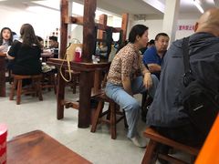 大堂-宝瑞门钉肉饼店