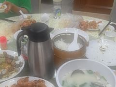 -鹏城人家海鲜酒家·23年老字号(较场尾店)