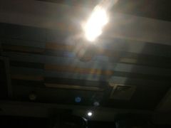 -蓝尊量贩(黄河路店)