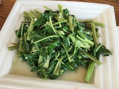 -灶头屋里