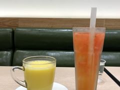 -佰搭果·广式茶餐厅(西华路店)