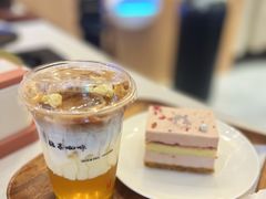 相濡以茉(茉莉绿茶咖啡)-鹊茶咖啡•新中式(深圳首店)