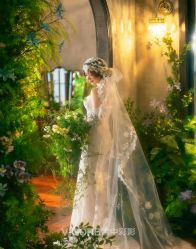 -雪中彩影婚纱摄影·微光艺术中心