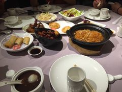 -御花园·粤菜·海鲜火锅(中山公园店)