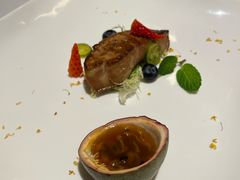 香煎鹅肝佐桂花百香果酱-王品牛排(郑州大卫城店)