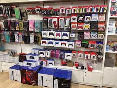 -上海南东电玩(上海置地广场周大福店)