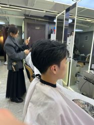 -藤野造型烫发染发