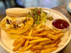 -Famous肥猫墨西哥音乐餐吧(五棵松华熙LIVE店)