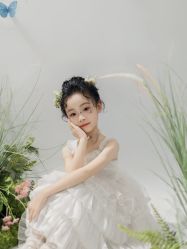 -倾城宝贝儿童摄影(新辰里酒仙桥店)