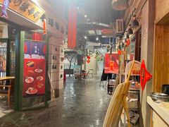 -罍+村(半边街店)