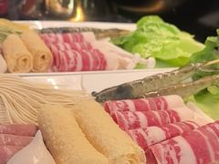 -海上明月海鲜火锅 鲜切牛肉