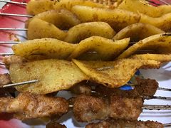 -小胡子烧烤(江汉路店)