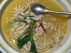 -金时代顺风大酒店(临港百联店)