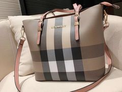 -BURBERRY(青岛海信广场店)