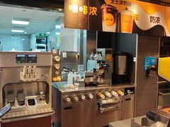 -麦当劳(杨林得来速店)