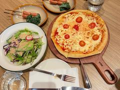 -乐凯撒披萨(国威电子商务大厦店)