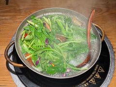 -吃饭皇帝大(长宁龙之梦店)