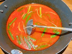 -贵厨酸汤牛肉(花果园国际中心店)