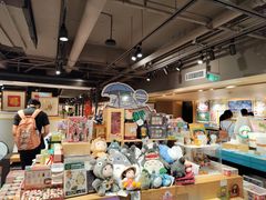 -猫的天空之城概念书店(苏州诚品店)