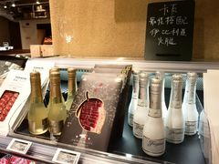 -七鲜超市(瑞虹天地太阳宫店)