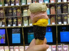 -VENCHI 闻绮(北京国贸商城店)