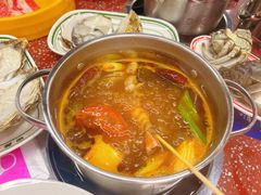 -四囍码头海鲜烧烤自助火锅(外滩南京东路悦荟广场店)