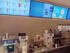 -奈雪的茶(湖滨银泰in77C区PRO店)
