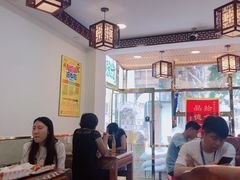 大堂-张记炸串肠粉