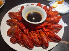 招牌黄焖小龙虾-京悦南门涮羊肉·羊蝎子火锅(田林路店)