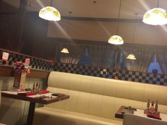 -爱丽丝牛排西餐厅(光谷步行街店)