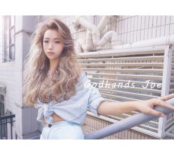 -God Hands发型设计复古会所