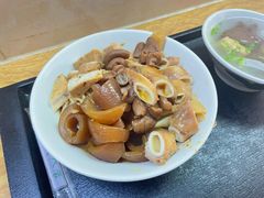 -松树干拌面店
