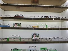 -视野联行眼镜蔡司·依视路官方授权店(顺城店)