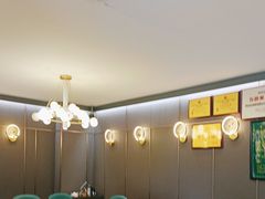 -山顶沙河粉-粤菜馆(凯旋店)