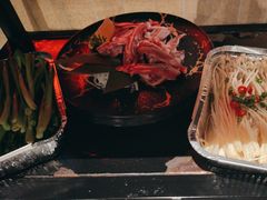 -嘿嘟嘟·肋条烧肉放题(爱融荟城店)