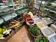 -三锅莊·牦牛肉火锅·香格里拉特色藏餐宴请餐厅(昆明创始店)