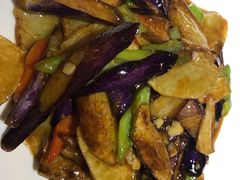 -伴鱼烤货东北菜(雅仕铭苑店)